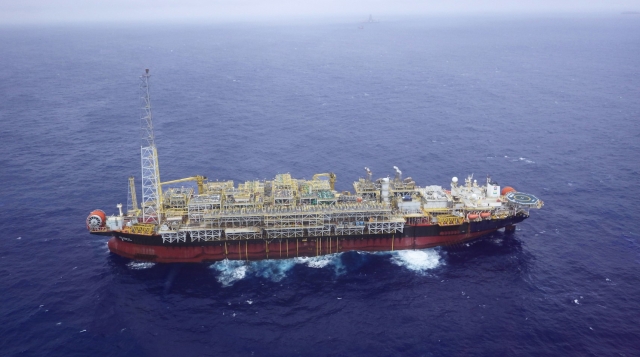 Technical and Environmental Review of FPSO Projects